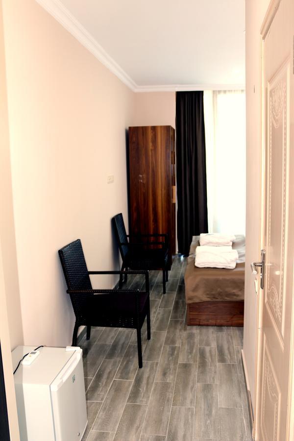 Hotel Lazi Kobuleti Bagian luar foto