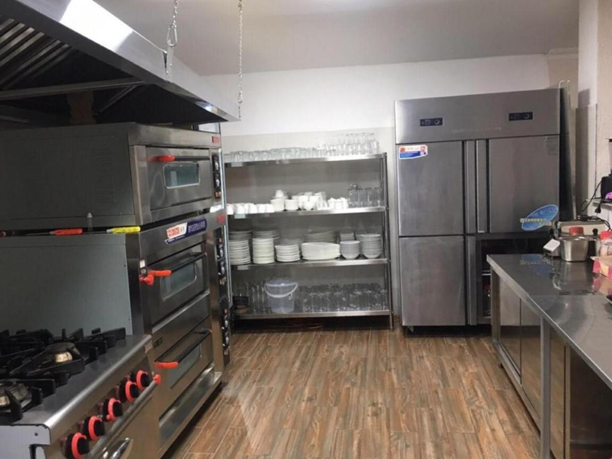 Hotel Lazi Kobuleti Bagian luar foto