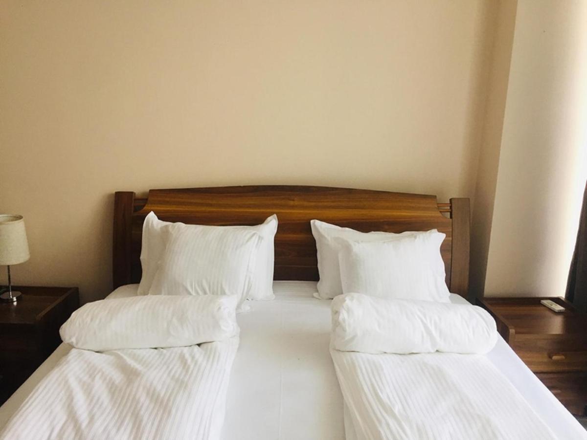 Hotel Lazi Kobuleti Bagian luar foto